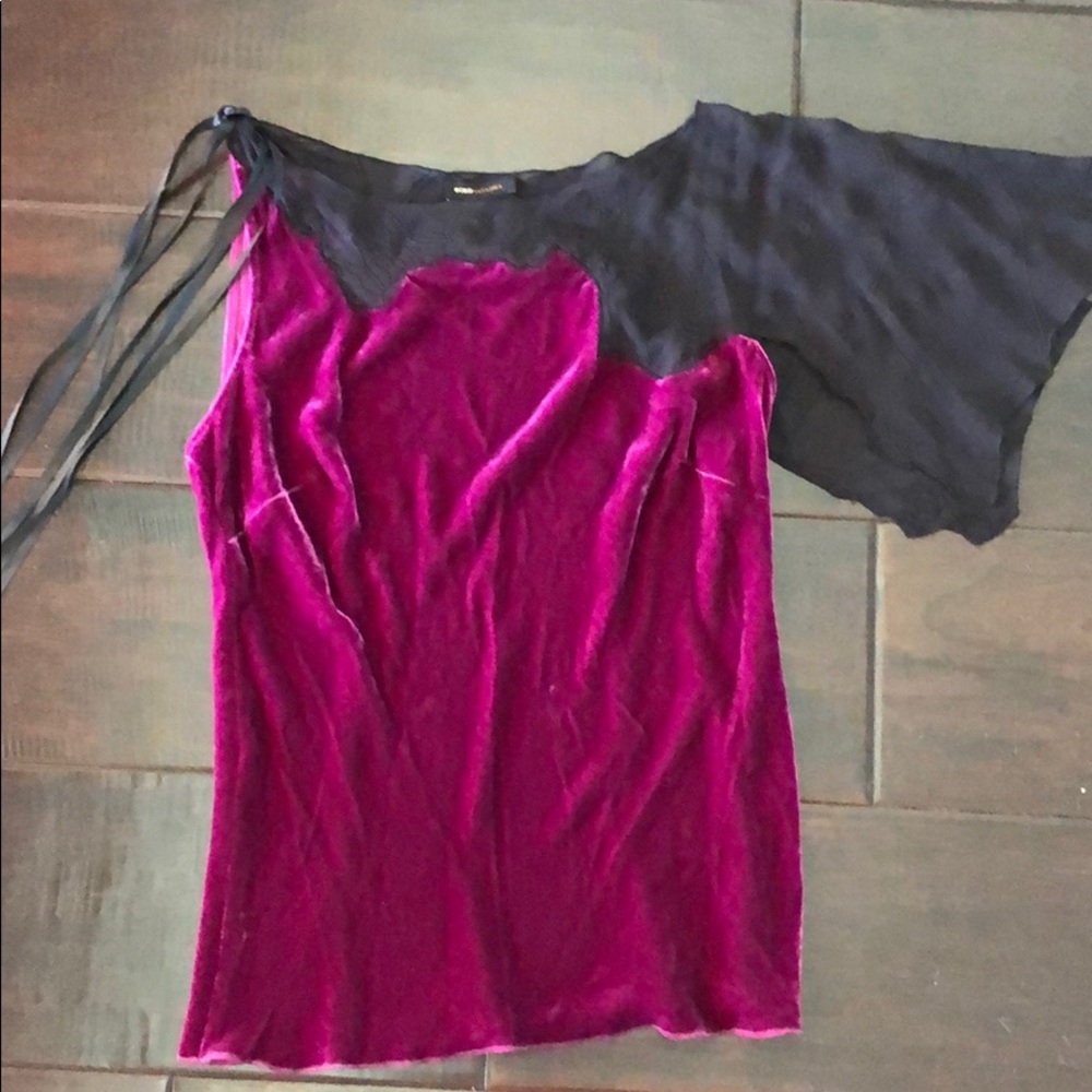 BCBG Maxazria gorgeous velvet & silk go out top
